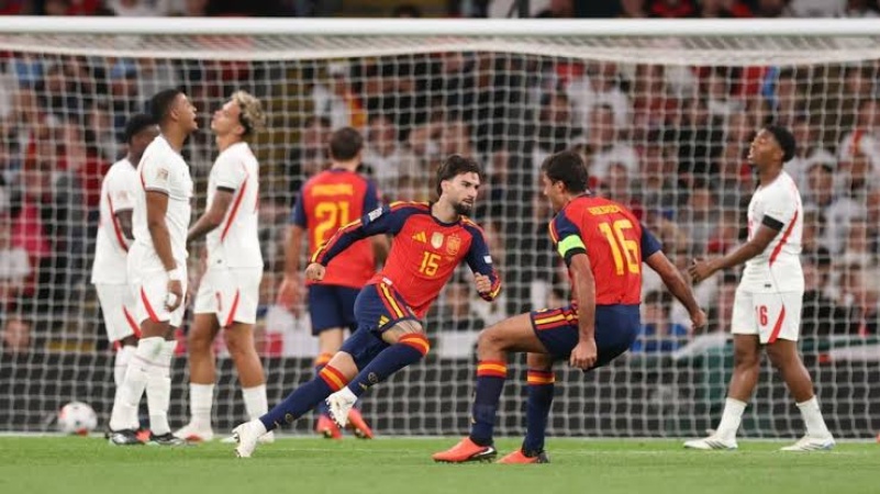 Nations League: Spain come from behind to beat England after Kane penalty miss