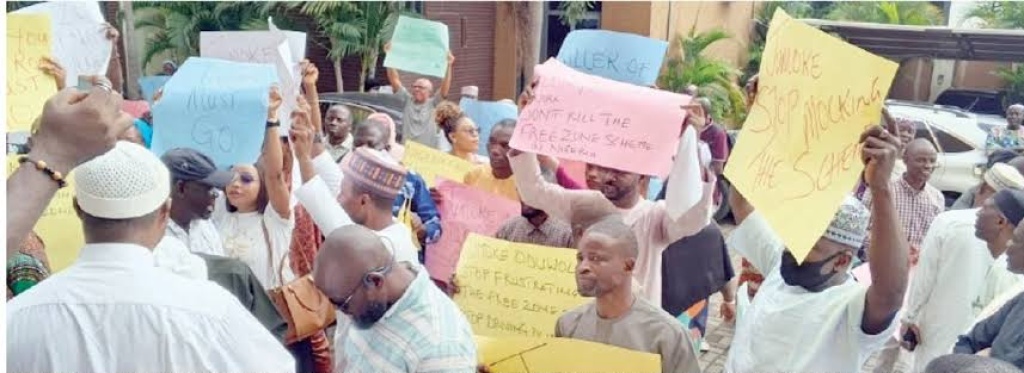 NEPZA workers protest ‘backdoor’ review of free-zone regulation