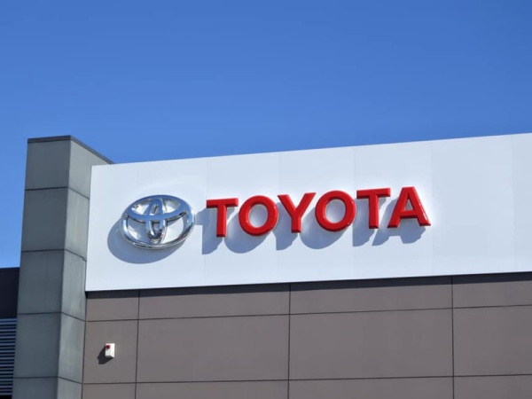 Toyota global sales, production fall for second straight month