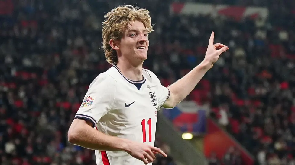 Kane and Gordon give England win over Czech Republic in Nations League