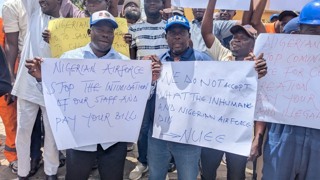 Workers protest alleged assault, invasion of Bauchi electricity office