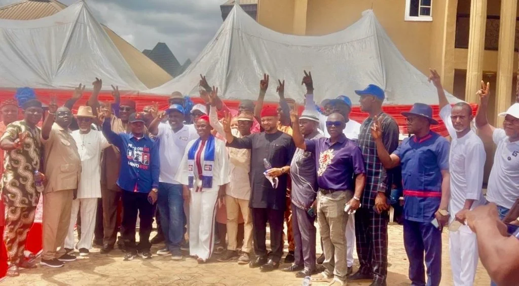 Delta: 1,000 APC members defect to NDC