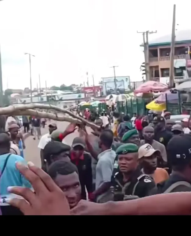 Traders, drivers protest in Enugu over taxes, fuel prices