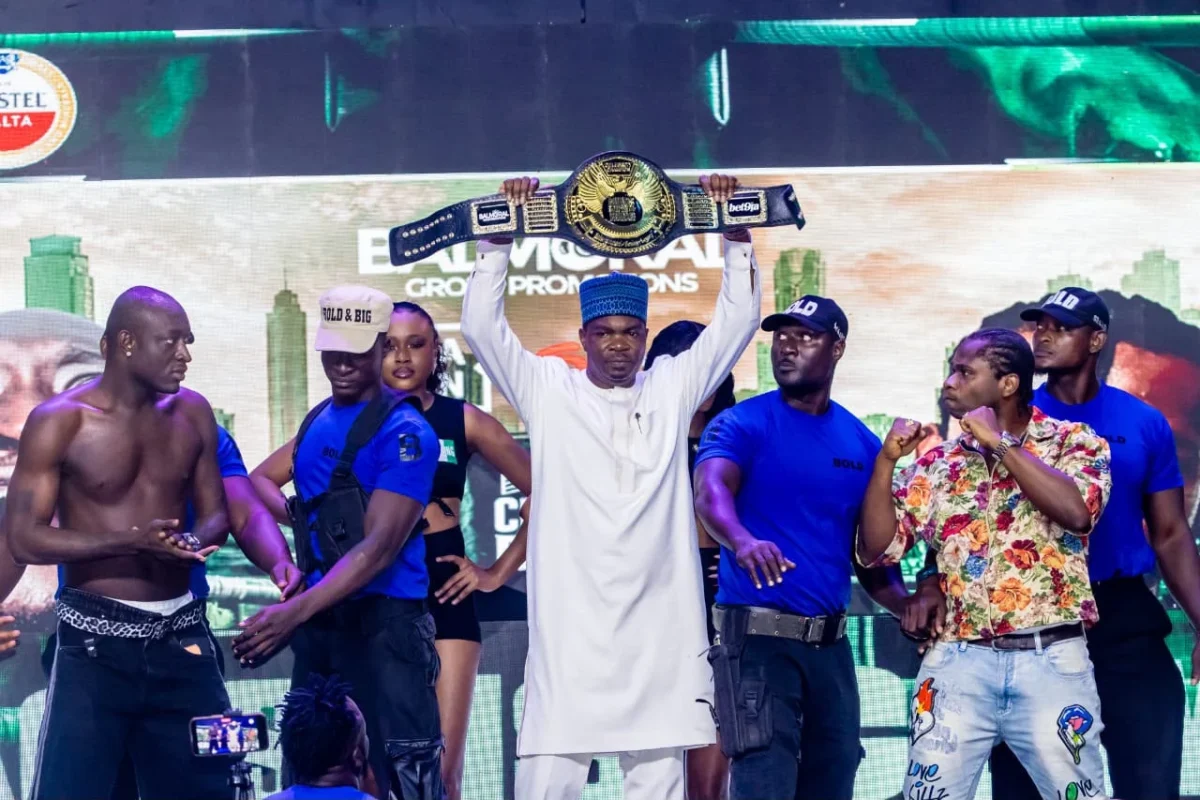 Chaos as Carter Efe, Speed Darlington face-off ahead clash