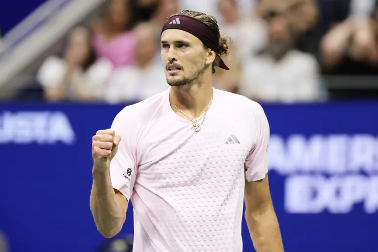 Zverev defeats Van de Zandschulp in straight sets to enter US Open semis