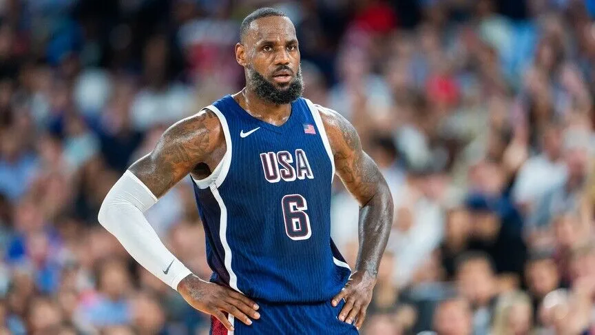 LeBron James dismisses retirement talk, says he's 'living in the moment'