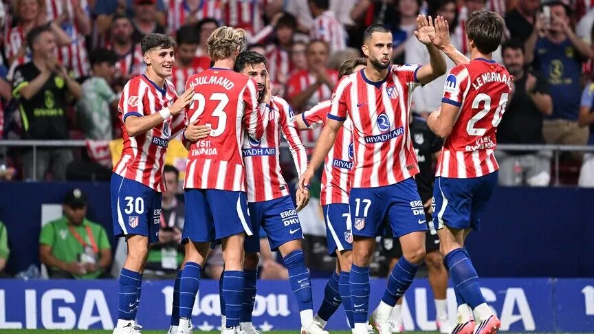 Atletico Madrid score 3 late goals to beat Real Sociedad 3-0