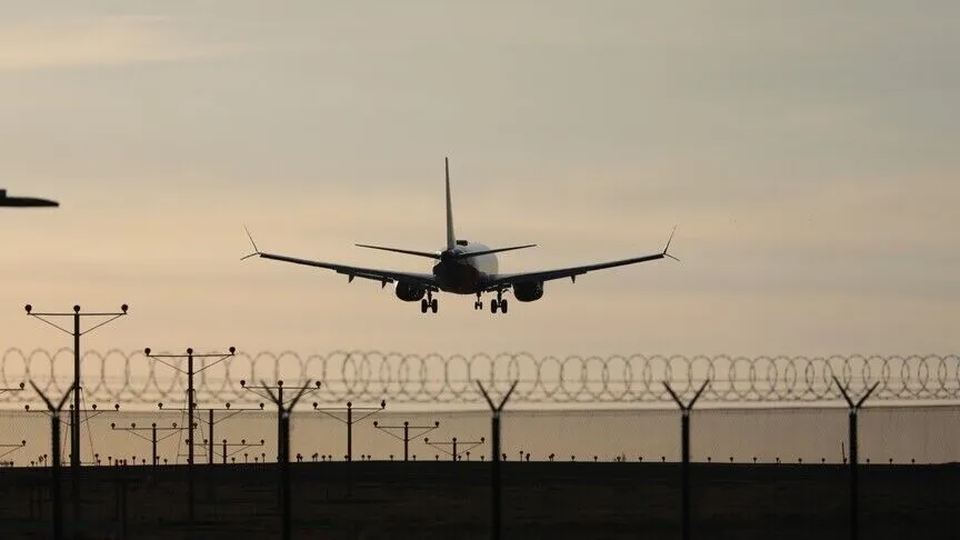 Fight between pilots reportedly triggers hijacking code on Dubai-Tel Aviv flight