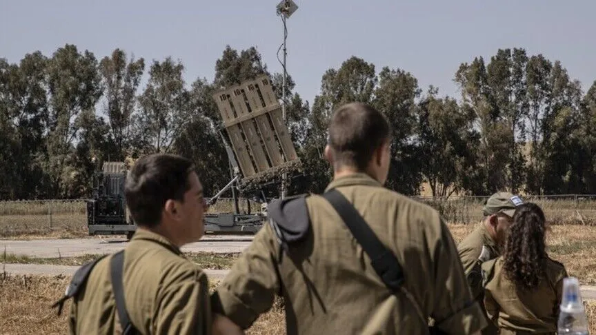 Israeli army faces severe troop shortage, prepares to halt leave: Newspaper