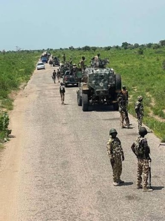 Troops arrest suspected ISWAP member, recover ₦396,200 in Yobe