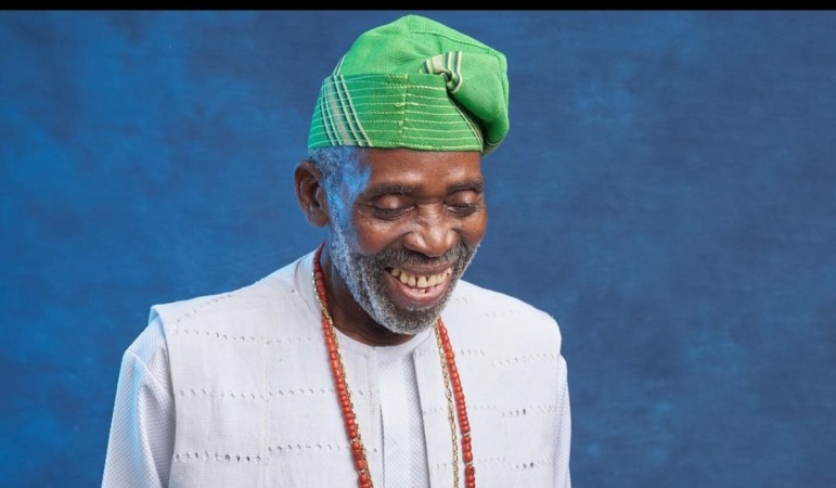 Olu Jacobs: Joke Silva, sons, dignitaries pay tributes at funeral