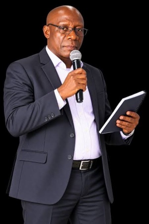 Redeemed Church Pastor collapses, dies while preaching on death at a funeral