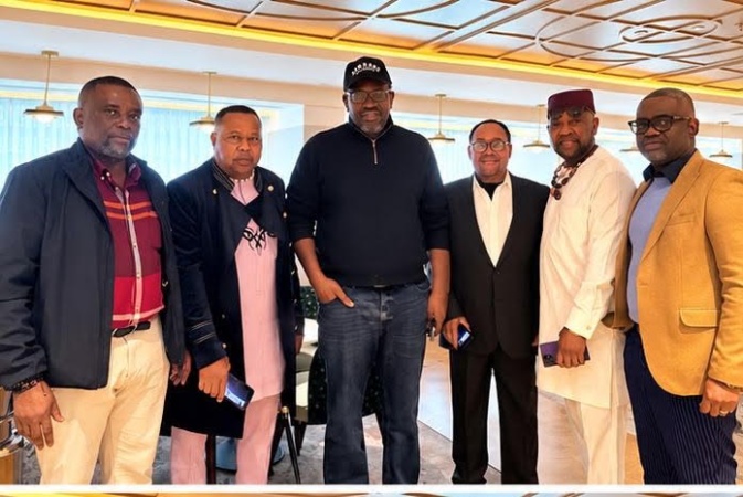 2027: Dickson rallies Obi-Kwankwaso diaspora leaders in London, seeks greater collaboration