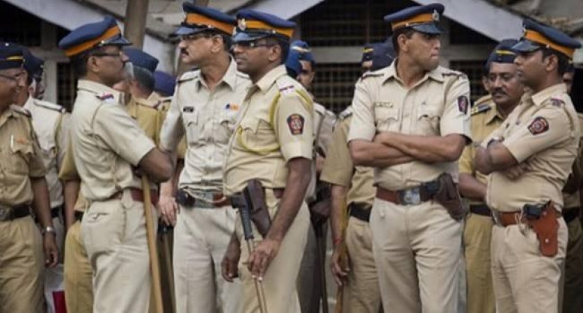 Indian police accused of sexually harassing journalists at protest