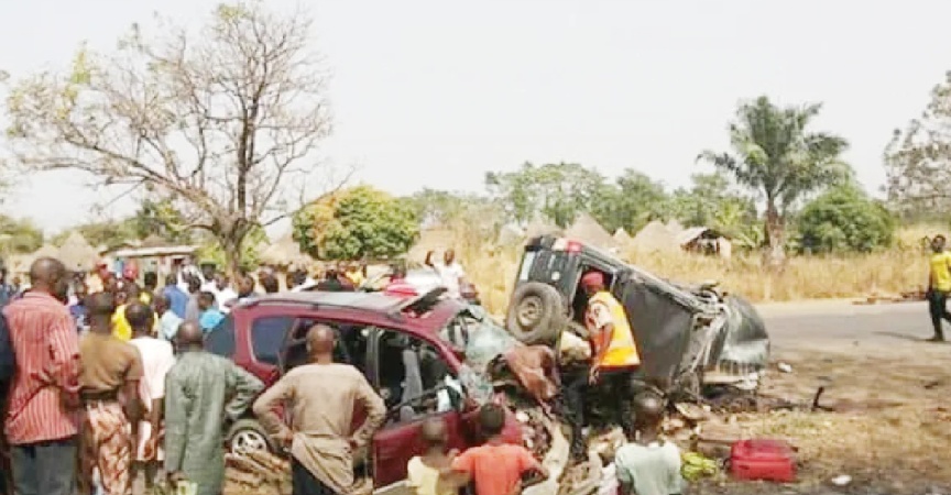 9 confirmed dead as Delta Line bus collides with truck on Ijebu-Ode/Ore Express Road