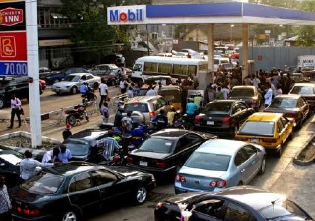 FULL LIST: FG unveils 10 measures to cushion impact of rising petrol prices