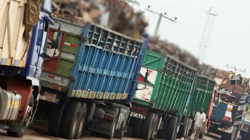 Articulated vehicles block Makurdi-Lafia Highway