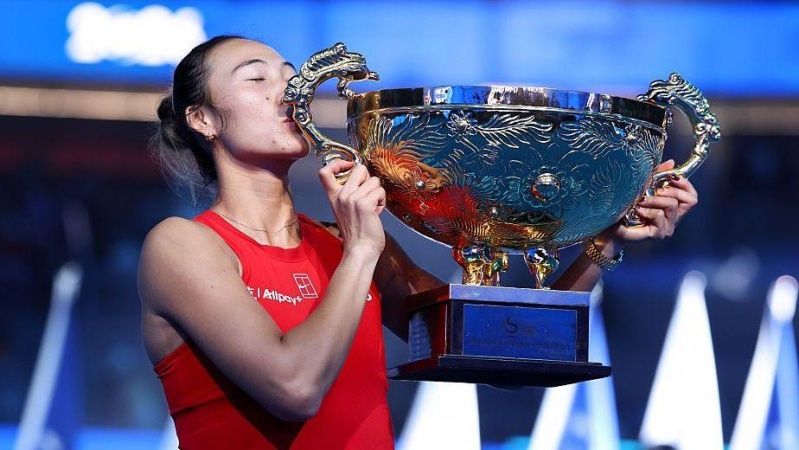 Karaoke-singing Zheng makes history with China Open win