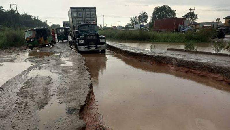 Youths give NDDC 14 days to fix abandoned Rivers road, threaten peaceful protest