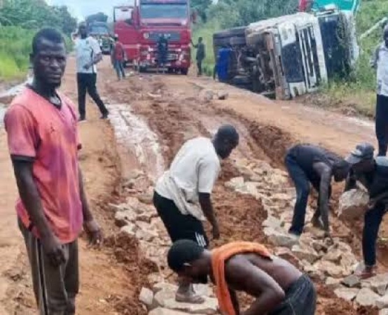 The agony of traveling on Yandev – Ugbema federal highway