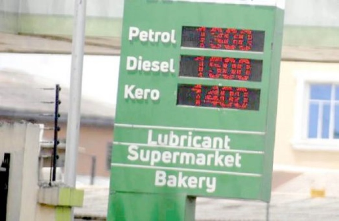 How Nigerians can benefit from FG’s N66 fuel discount