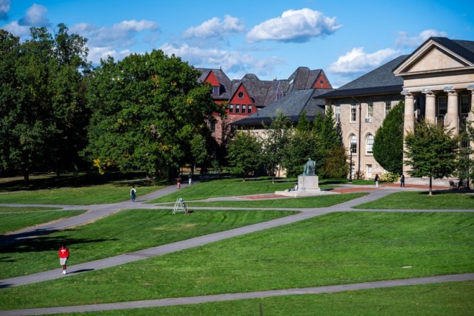 High school seniors, parents and college counselors grapple with applying to Cornell