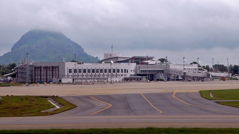  BREAKING: Aircraft loses door mid-air, makes emergency landing in Abuja
