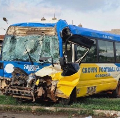 Crown FC bus crash: Sharafadeen Alli grieves over driver’s death, prays for injured players