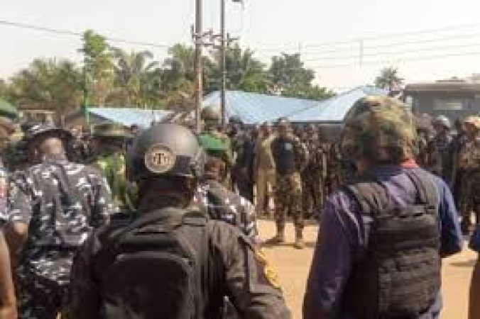 Troops arrest suspected terrorist during patrol in Imo