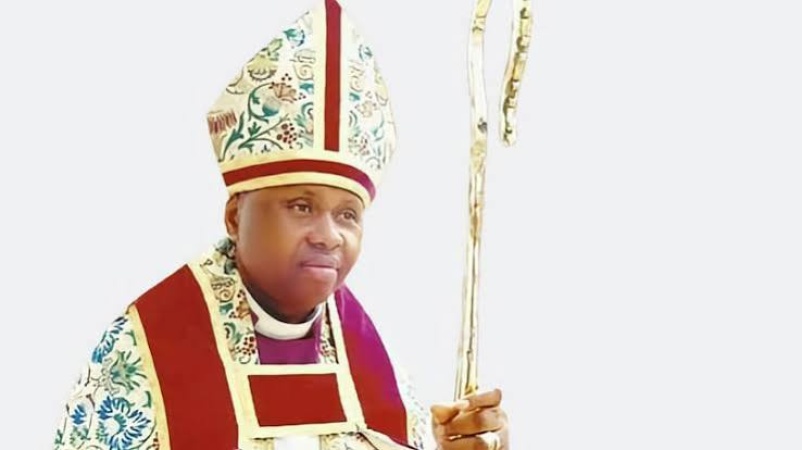 Anglican Crisis: Priests of Anglican Diocese Awka dump Ibezim, throw weight behind Primate Ndukuba