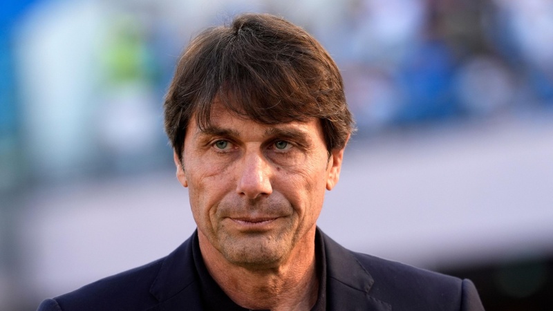 Conte plays down 'unfounded' Man Utd speculation