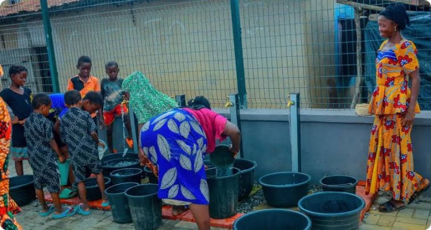 Lagos residents struggle for water in spite of investments