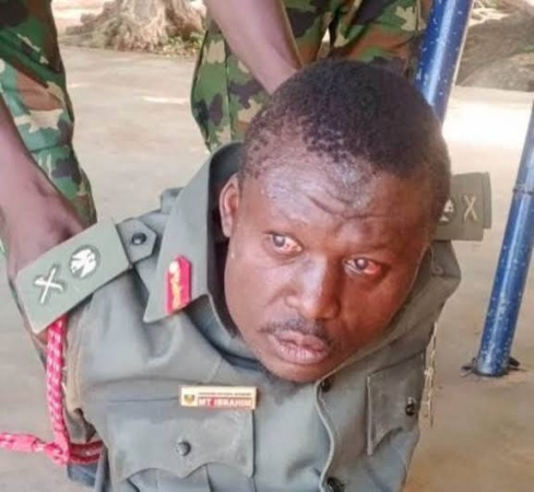 Troops arrest fake army major over alleged fraud