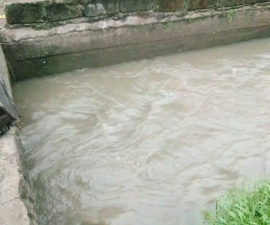 Man swept away by flood while trying to rescue drowning teenager in Abia