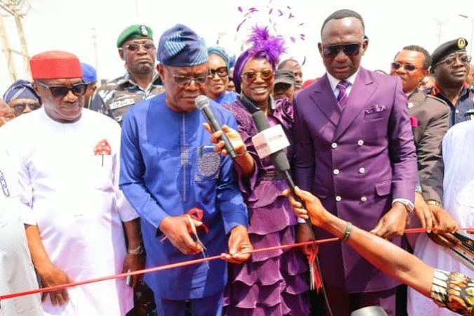 Wike inaugurates Dunamis-built pedestrian bridge on Abuja Airport Road
