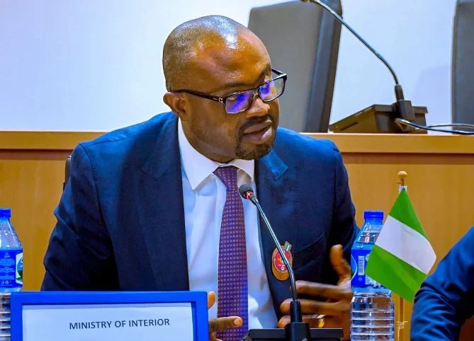 Man detained over debt among 33 dead miners – Panel