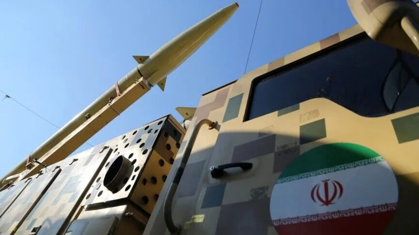 Iran threatens to target US bases, warships if Washington launches ground invasion