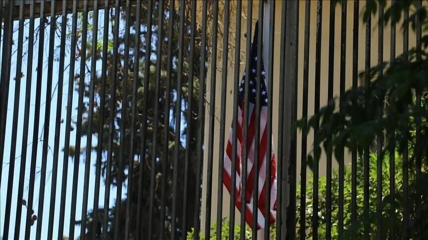 US Embassy in Saudi Arabia renews security alert for 3rd day after Houthi airport attacks