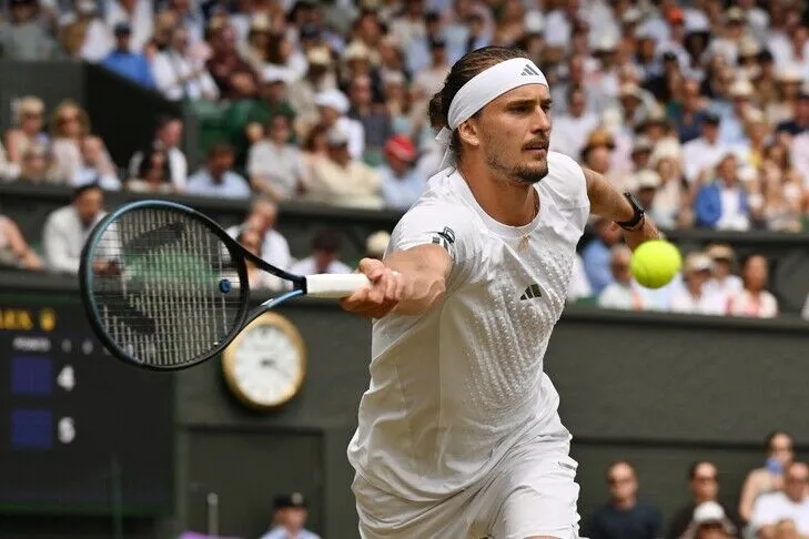 Zverev clinches first ATP year-end No. 1 ranking